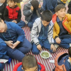 پخت آش نذری و شله زرد ایام فاطمیه دبستان شیخ محمد خیابانی-1404